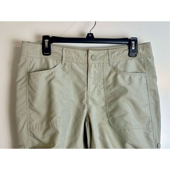 The North Face khaki women’s shorts size 6 - Picture 3 of 10